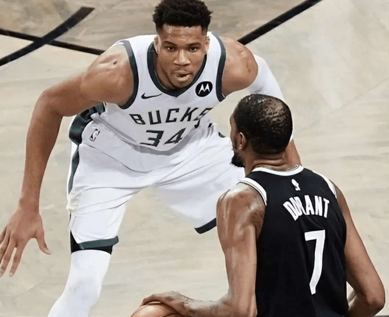 九游APP下载官网版关于詹姆斯巅峰对决，字母哥与50激战勇士分钟，赛事规则更新胜负难料！的信息