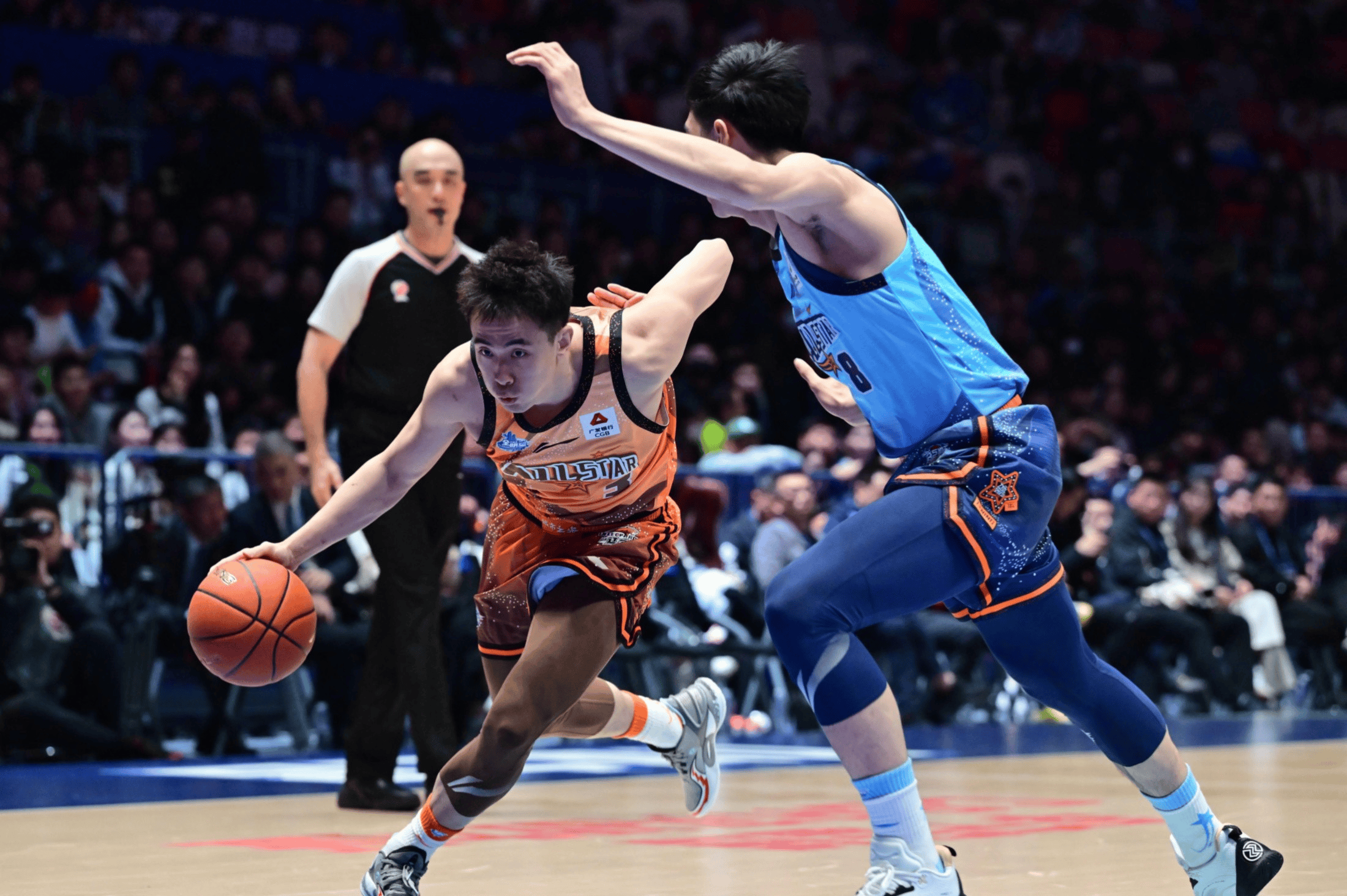 全明星赛今晚走向成谜，多伦多猛龙绝杀压哨，目标明确，轮换策略成焦点的简单介绍